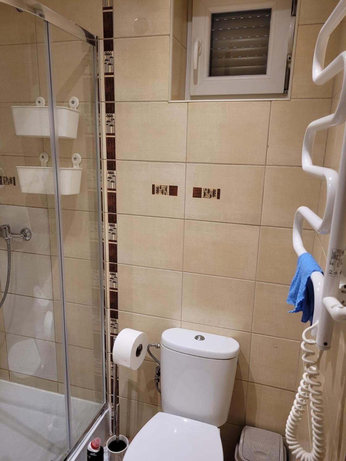 Dom Wakacyjny Merlin Nad Jeziorem Jodlow Slawa Radzyn Exteriör bild